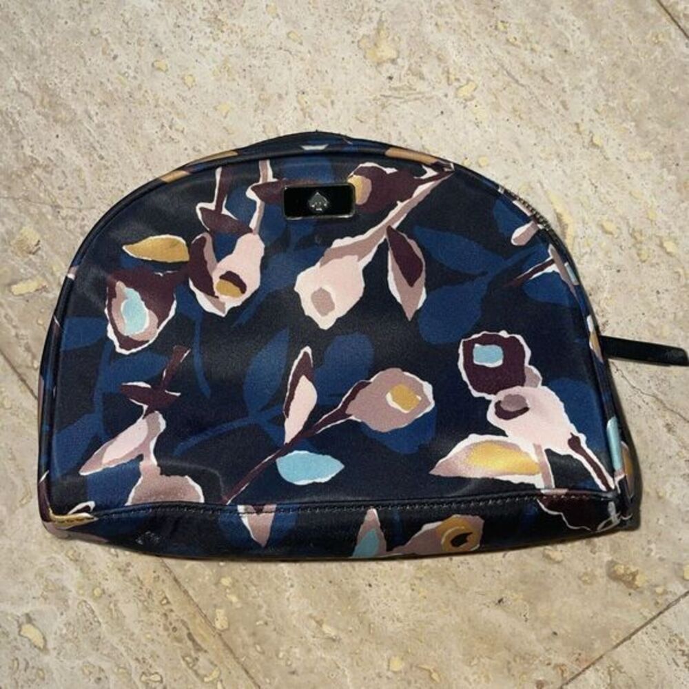 Kate Spade Dawn Paper Rose Medium‎ Dome Cosmetic Makeup Bag Nylon